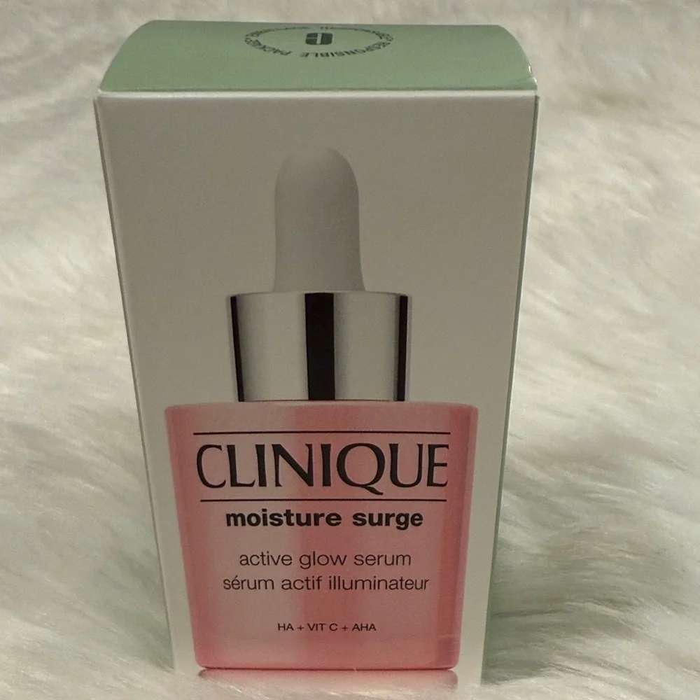 Clinique Moisture Surge Active Glow Serum with Hyaluronic Acid New